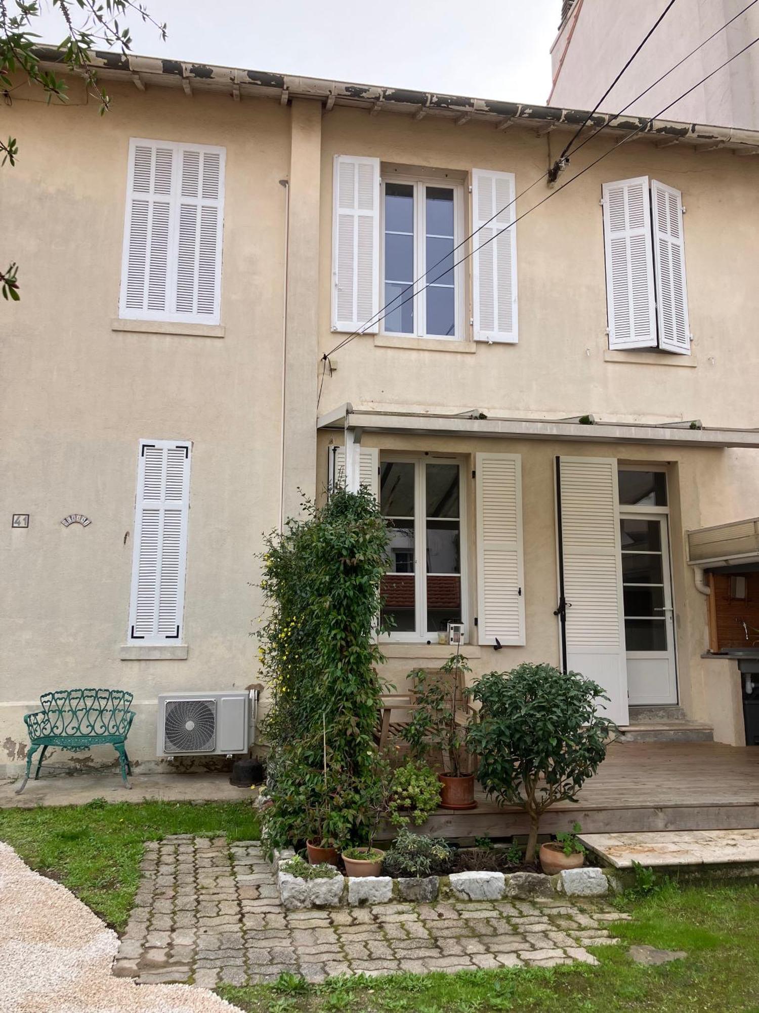 Saint-Raphaël Charmant Appartement Cosy מראה חיצוני תמונה